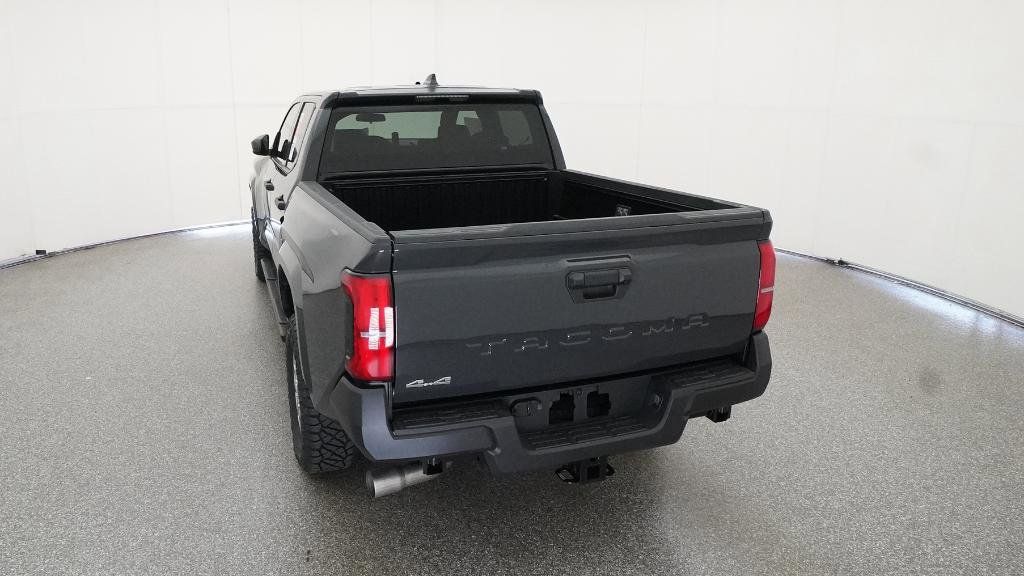 Thumbnail: 2025 Toyota Tacoma - 25