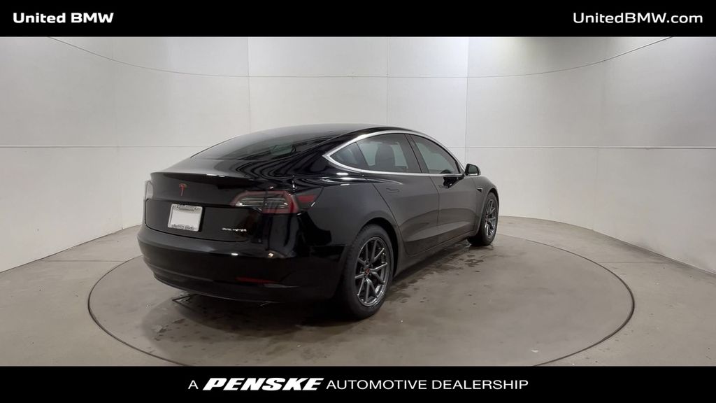 Thumbnail: 2020 Tesla Model 3 - 8