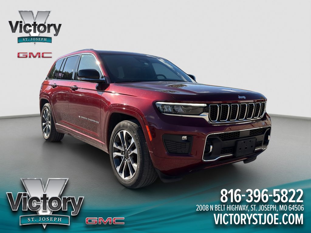 Velvet Red Pearlcoat 2022 Jeep Grand Cherokee SUV / Crossover Four-Wheel Drive 8-Speed Automatic
