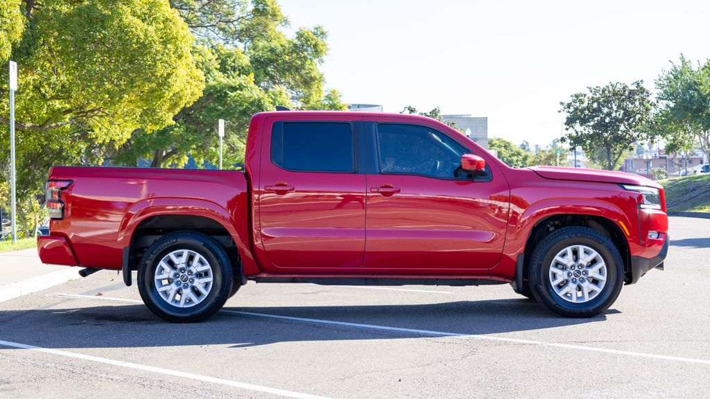 Used 2022 Nissan Frontier SV 4D Crew Cab