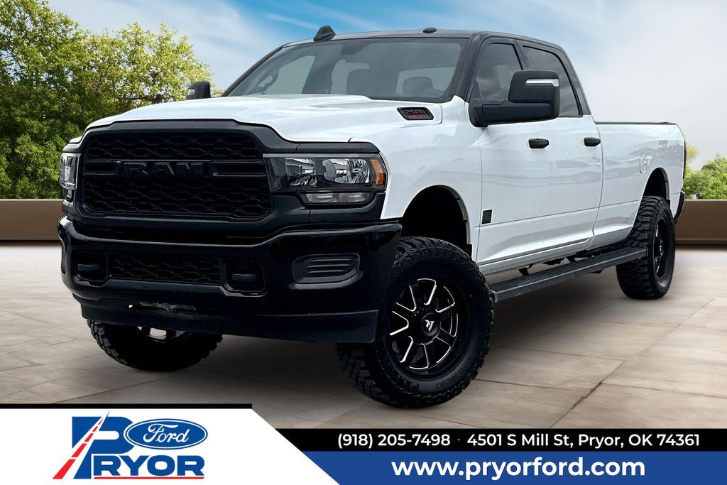 Bright White Clearcoat 2024 RAM 2500 Pickup Truck Four-Wheel Drive 8-Speed Automatic