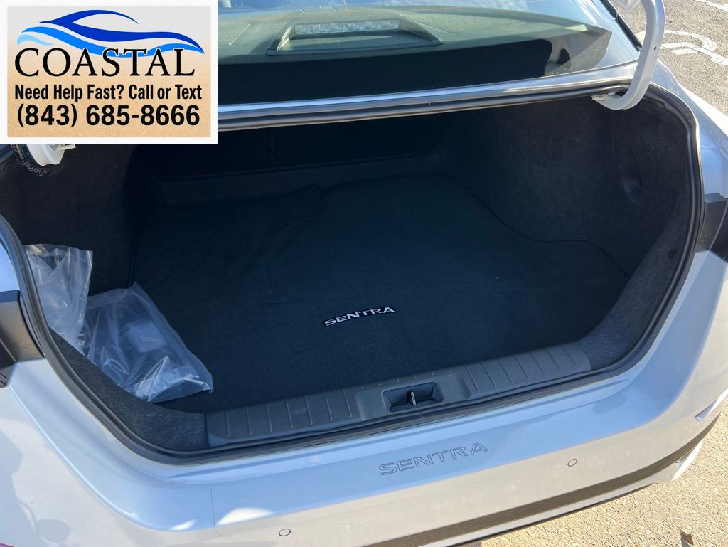 2025 Nissan Sentra SR White at Lugoff Nissan