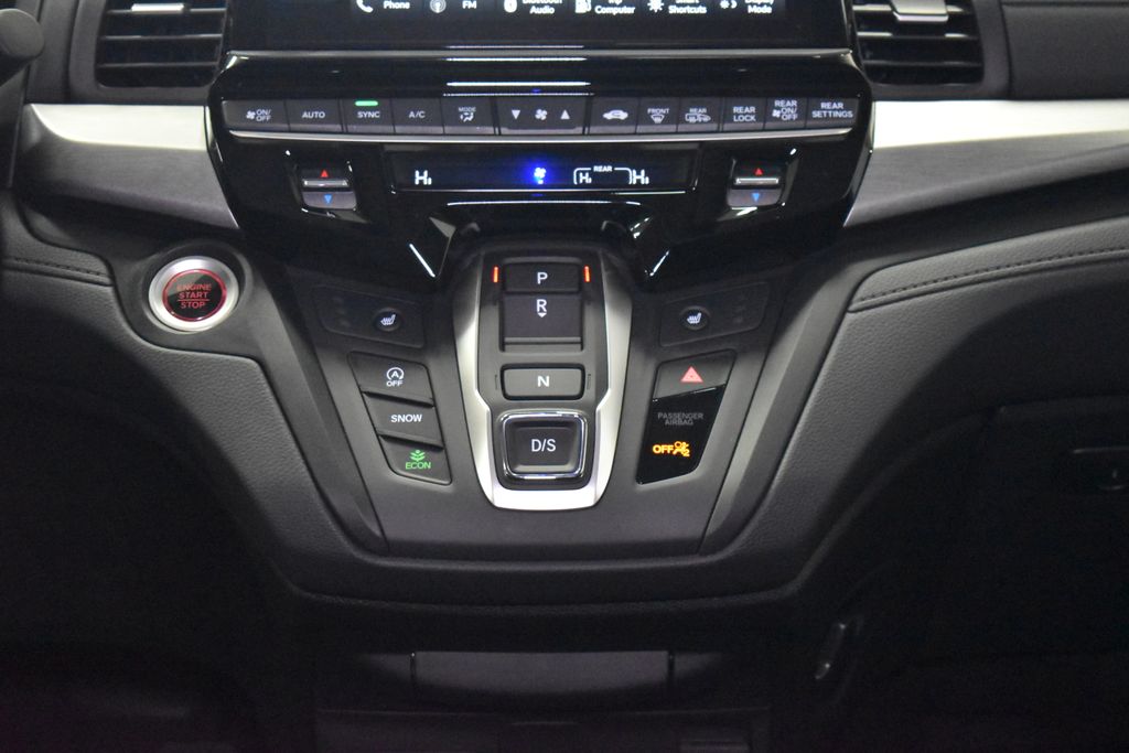 Thumbnail: 2026 Honda Odyssey - 12