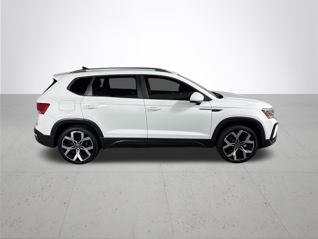 2023 Volkswagen Taos 1.5T SEL