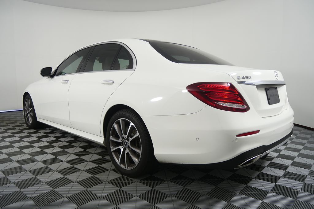 Thumbnail: 2020 Mercedes-Benz E-Class - 5