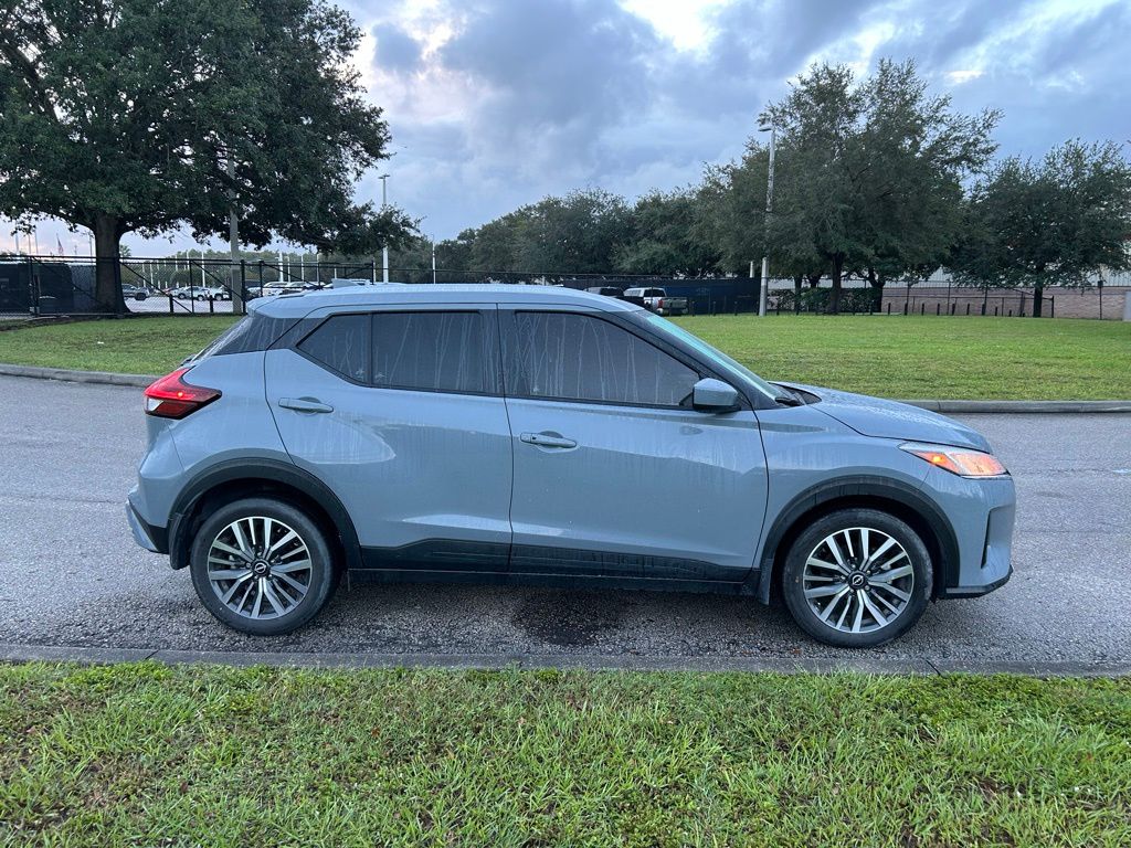 Thumbnail: 2024 Nissan Kicks - 6