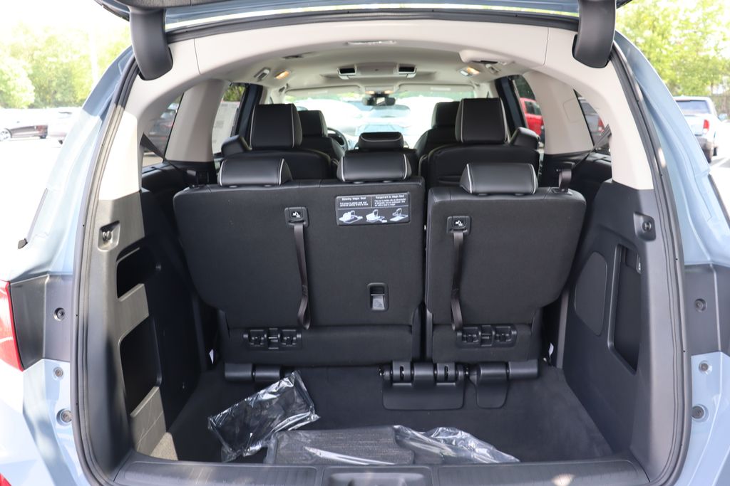 Thumbnail: 2026 Honda Odyssey - 12