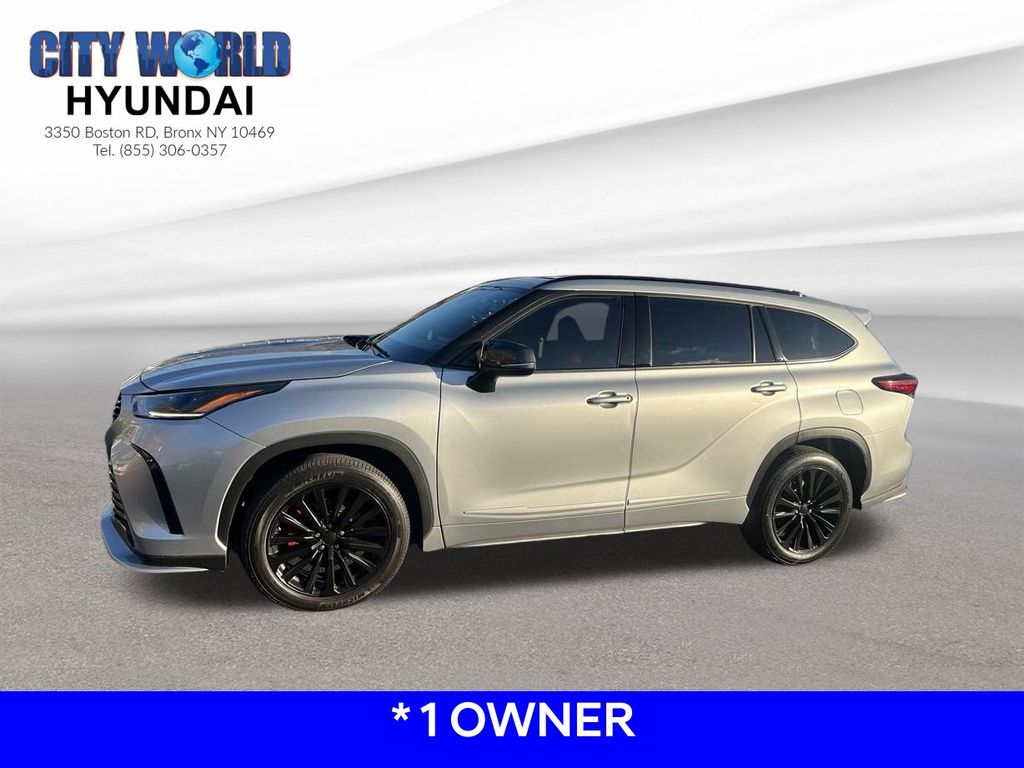 2021 Toyota Highlander XSE 2