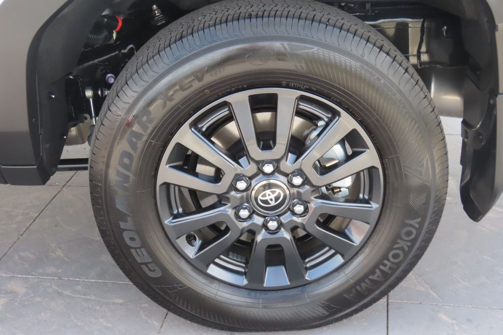 Thumbnail: 2025 Toyota Land Cruiser - 30
