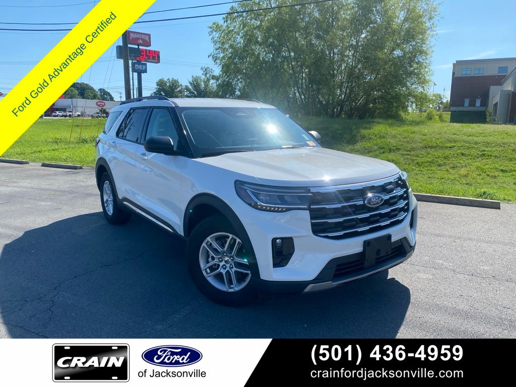 Space White Metallic 2025 Ford Explorer SUV / Crossover Rear-Wheel Drive Automatic