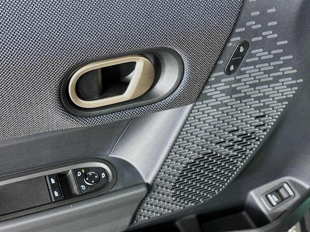 2025 MINI Cooper Hardtop S 19
