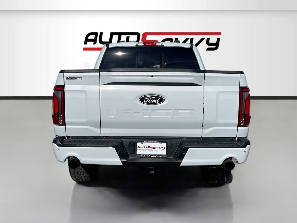 Used 2025 White Ford Lariat image 6