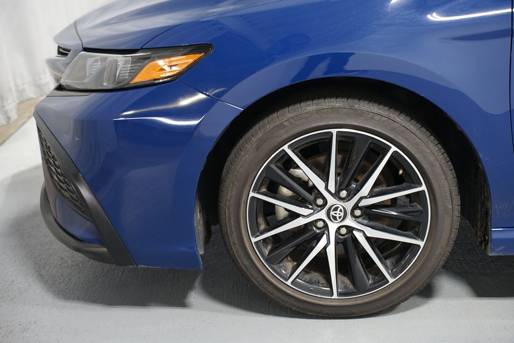Thumbnail: 2024 Toyota Camry - 5