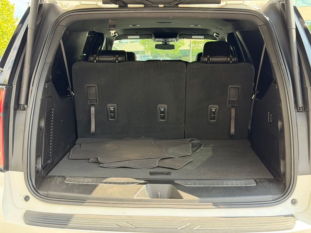 2021 Chevrolet Suburban RST