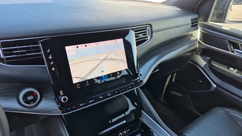 2024 Jeep Wagoneer L