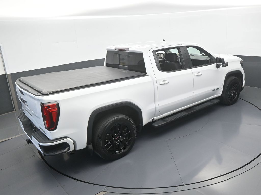 Used 2023 Summit White GMC Elevation image 49