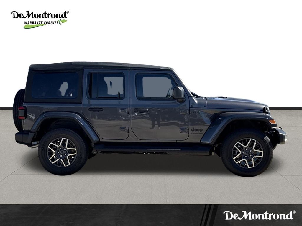 2026 Jeep Wrangler Sahara - 3