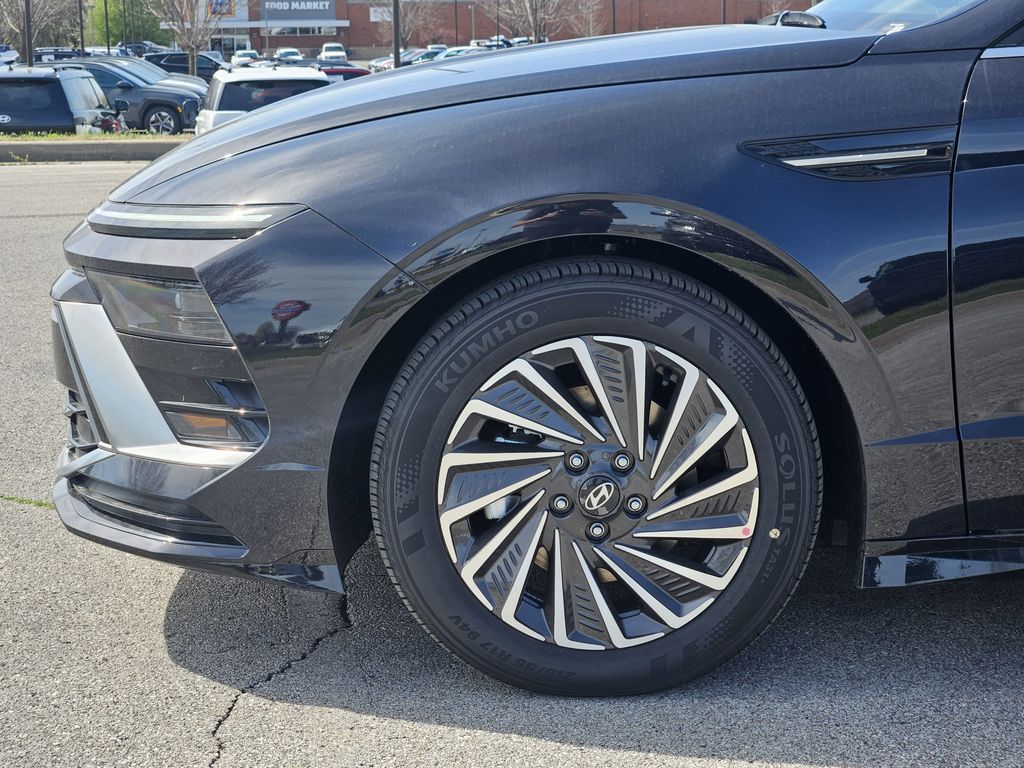 2026 Hyundai Sonata Hybrid