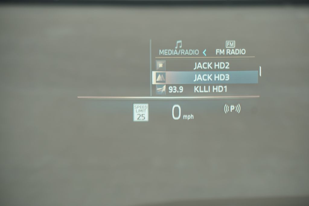 Thumbnail: 2026 BMW iX - 8