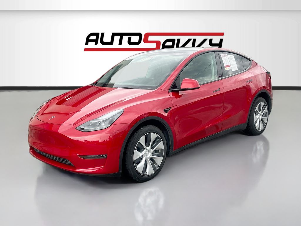 Used 2023 Red Tesla Long Range image 3