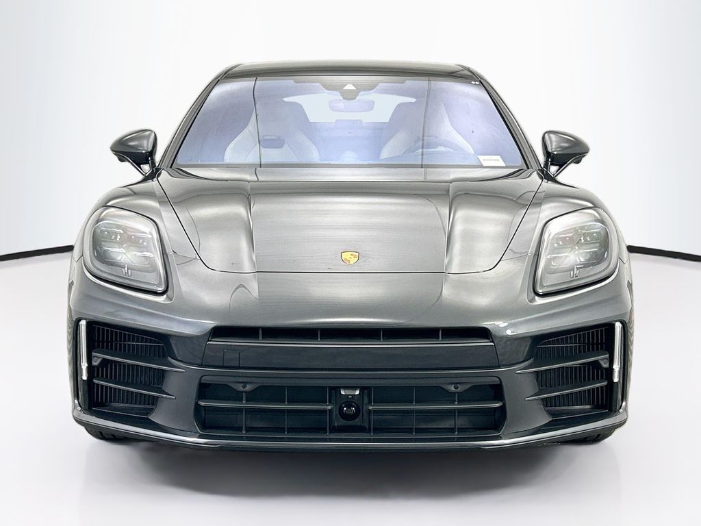 Thumbnail: 2026 Porsche Panamera - 10