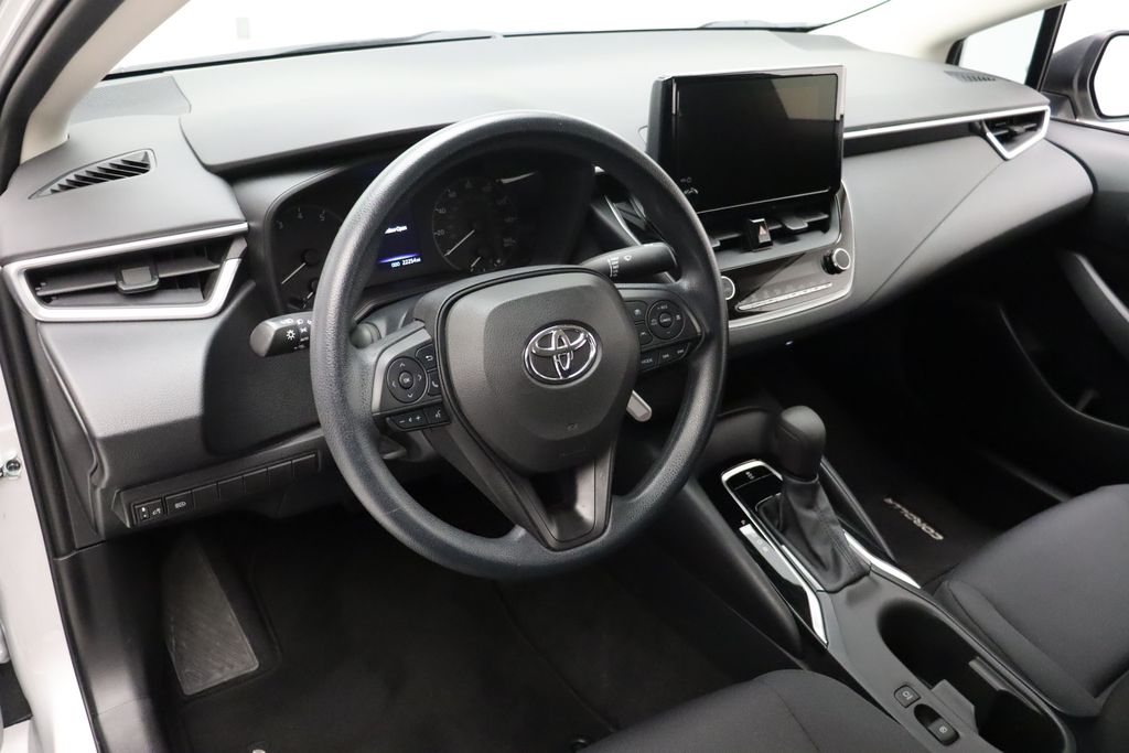 2023 Toyota Corolla LE 15