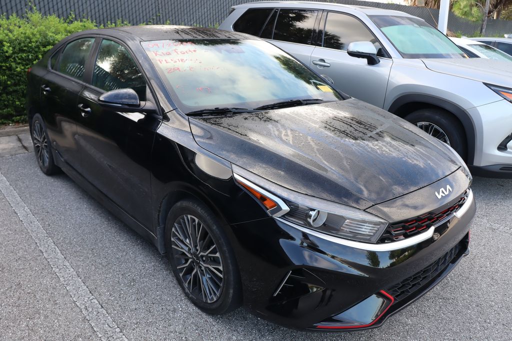 Thumbnail: 2023 Kia Forte - 6