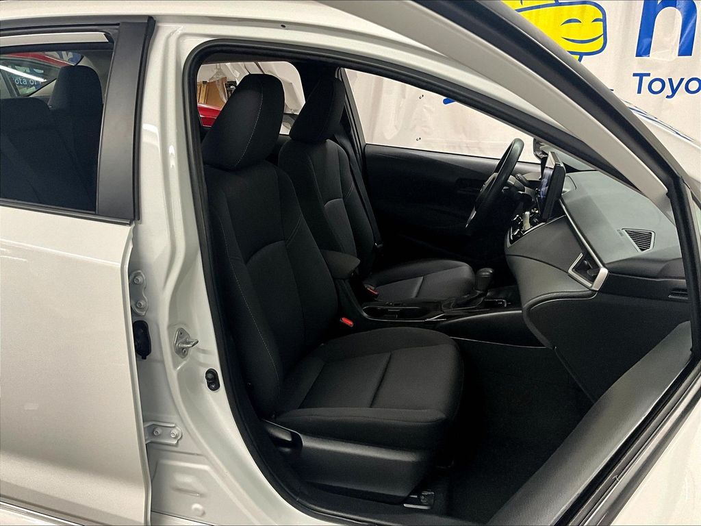 2023 Toyota Corolla — photo 11