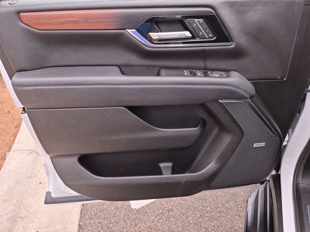 Used Car 2025 Gmc Yukon  Denali For Sale Under $70,000 In Austin, Texas