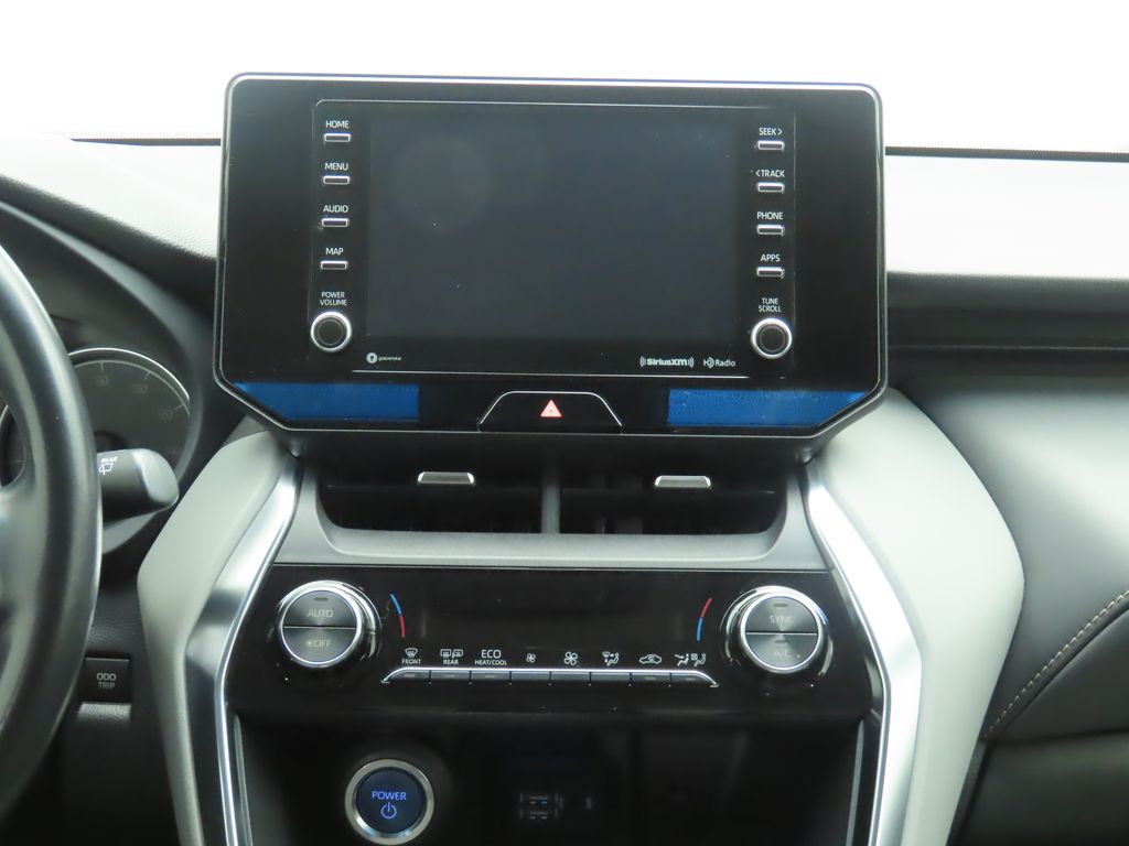 2021 Toyota Venza LE 14