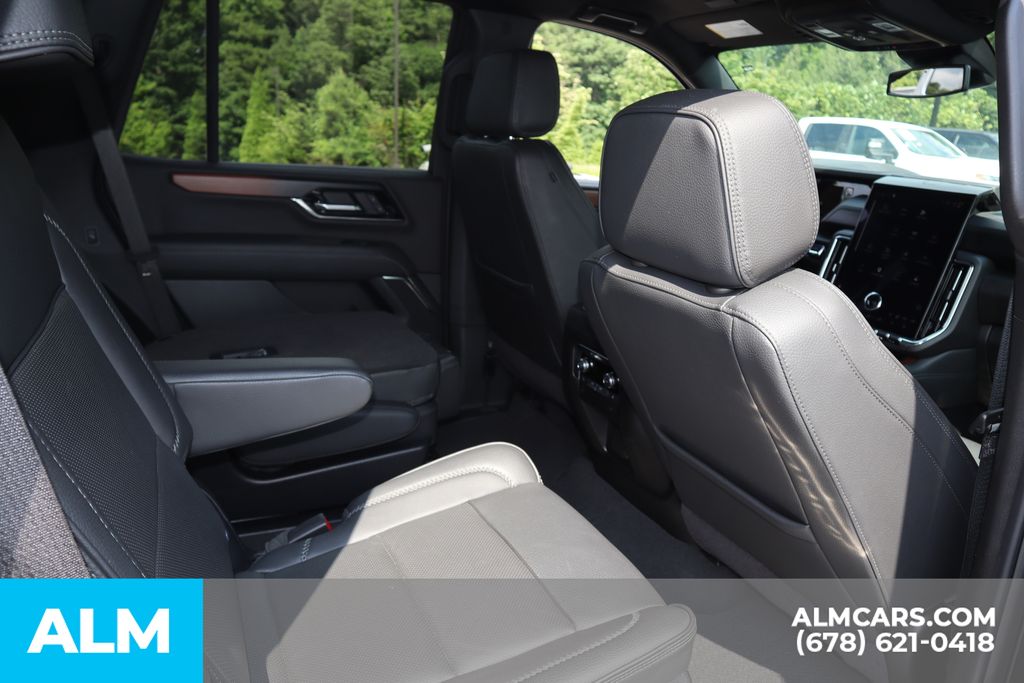 Used 2025 Black GMC Denali image 25