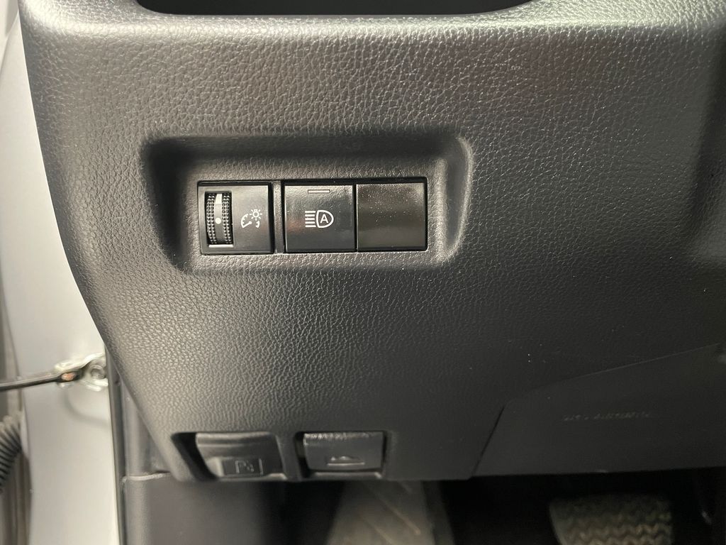 2022 Toyota RAV4 XLE 20