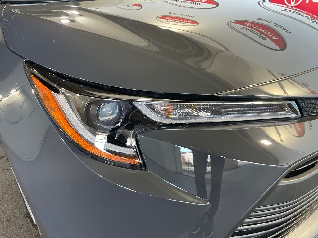 Thumbnail: 2026 Toyota Corolla - 10