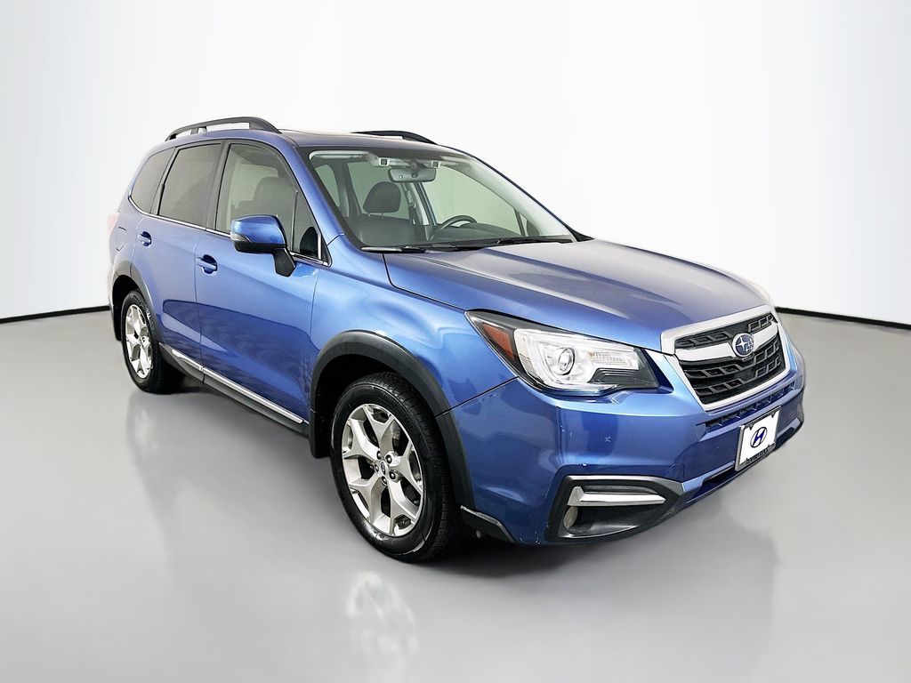 Thumbnail: 2018 Subaru Forester - 3