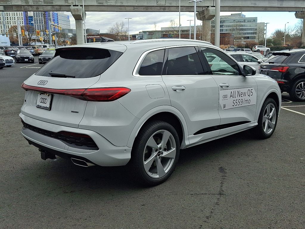 Thumbnail: 2025 Audi Q5 - 3
