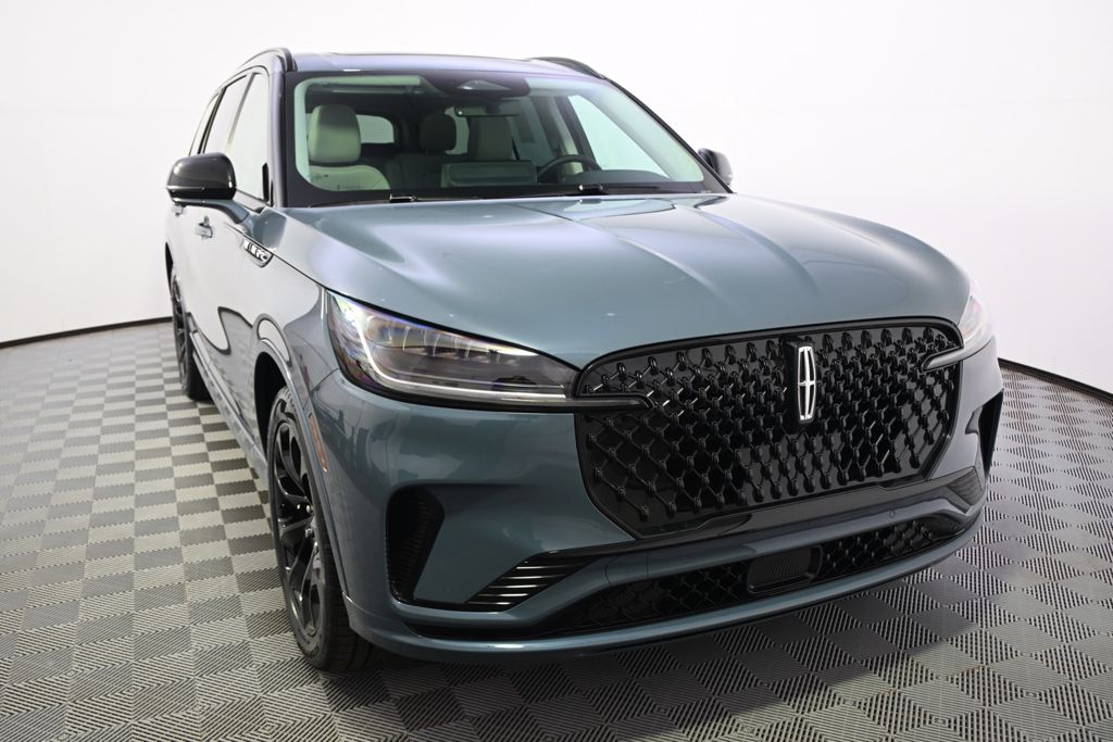 New 2026 Blue Lincoln Premiere image 9