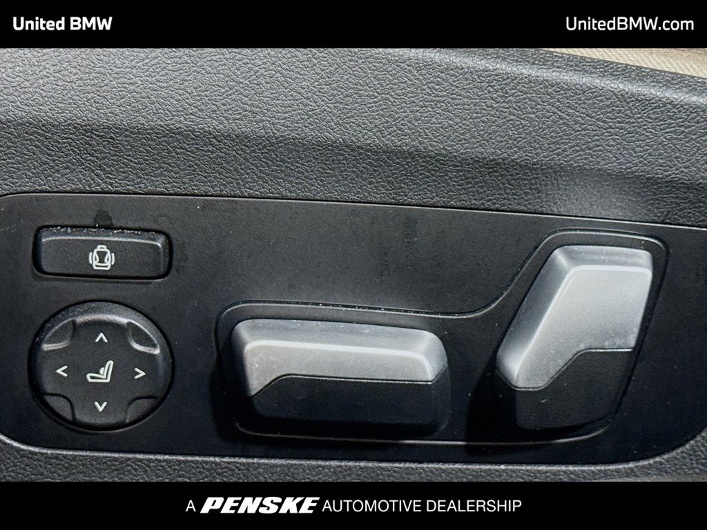 Thumbnail: 2024 BMW 4 Series - 4