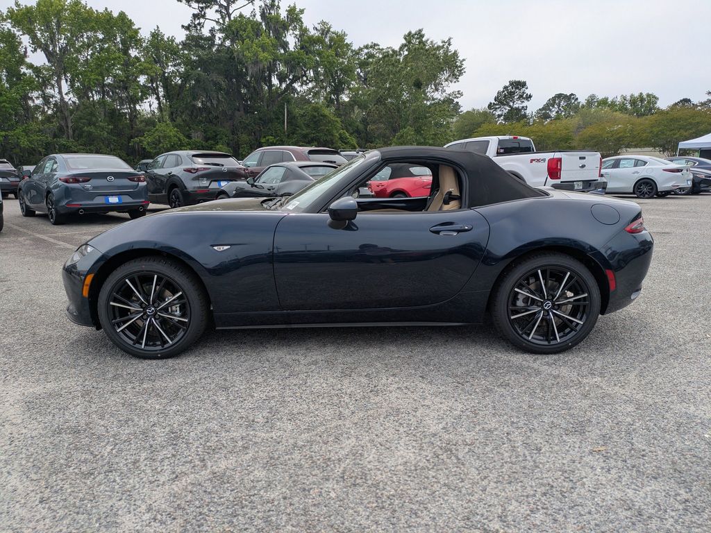 2026 Mazda MX-5 Miata Grand Touring