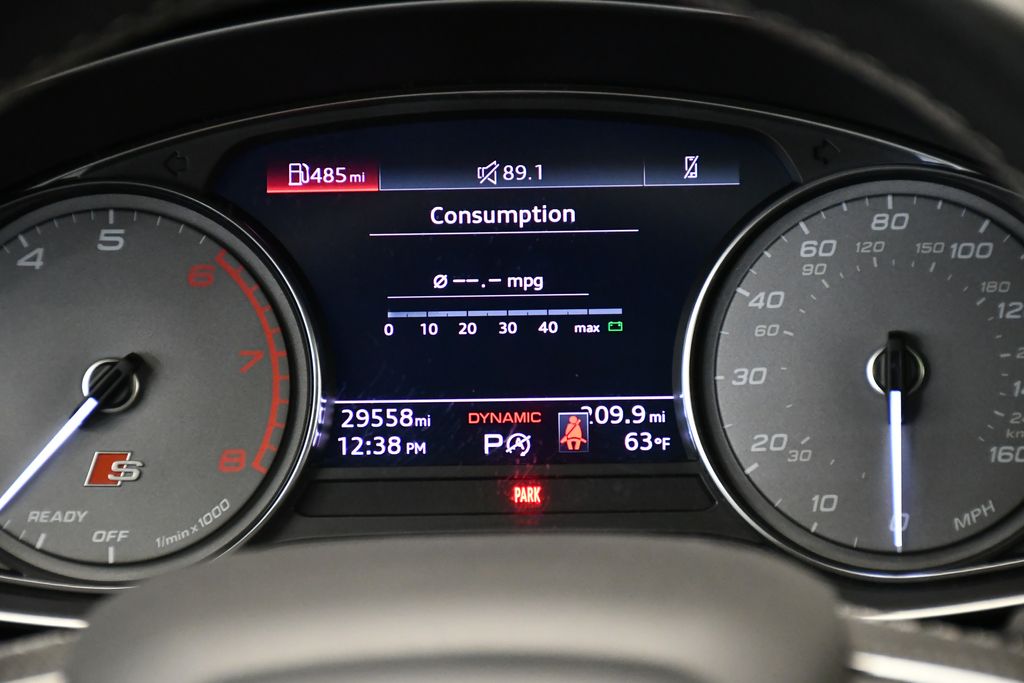 Thumbnail: 2023 Audi SQ5 - 24