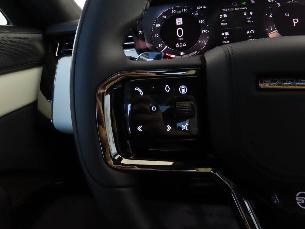 2025 Land Rover Range Rover Sport  11