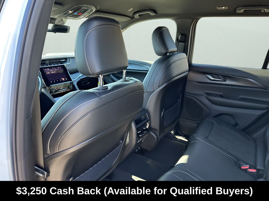 New Car 2025 Jeep Grand Cherokee  For Sale Under $40,000 In Austin, Texas