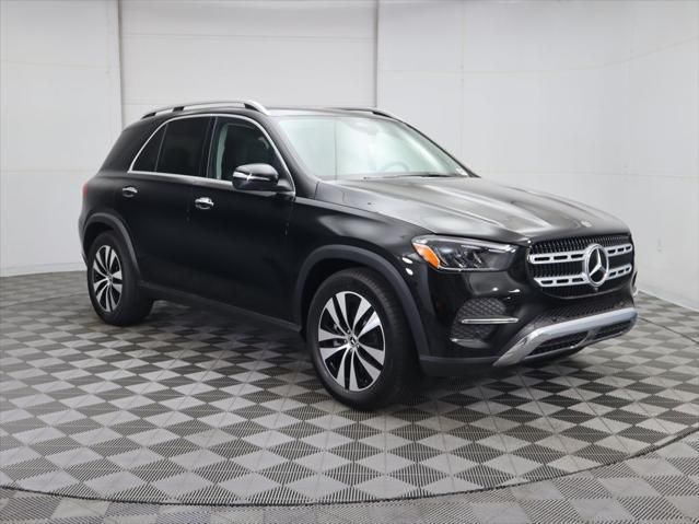 Thumbnail: 2025 Mercedes-Benz GLE - 3