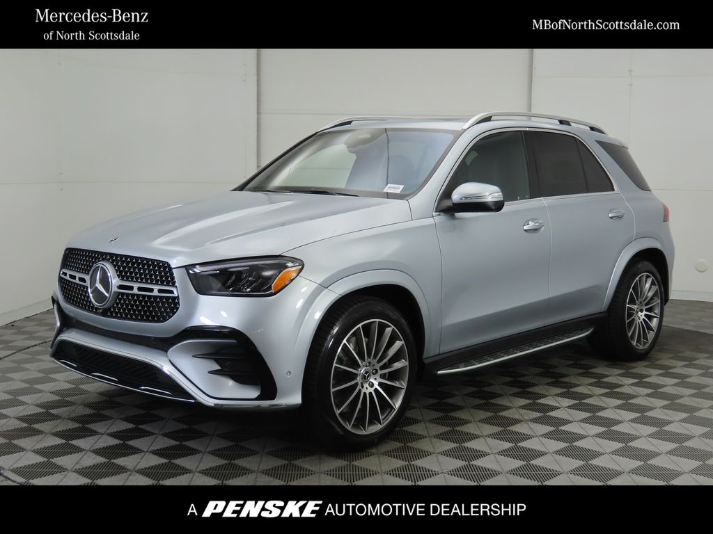 2025 Mercedes-Benz GLE 450 Hero Image