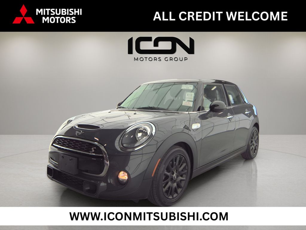Moonwalk Gray Metallic 2019 MINI Cooper Hatchback Front-Wheel Drive 6-Speed Automatic