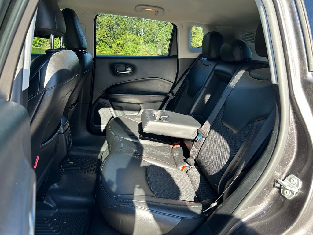 Thumbnail: 2019 Jeep Compass - 13