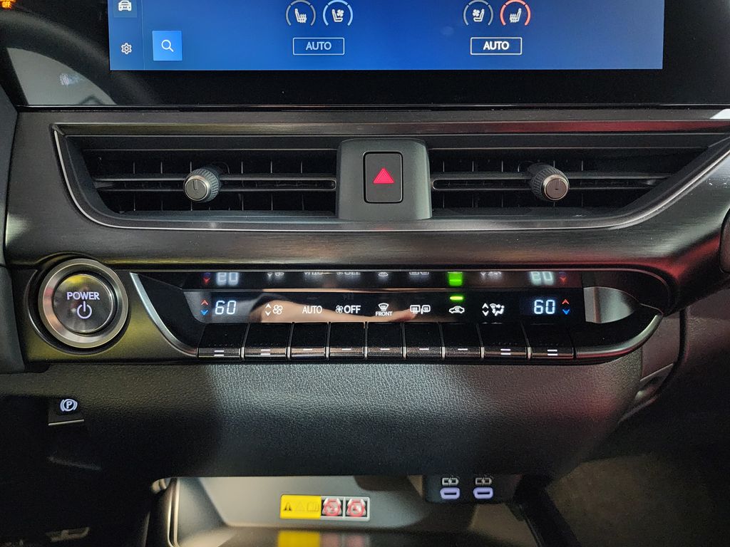 Thumbnail: 2026 Lexus UX - 22