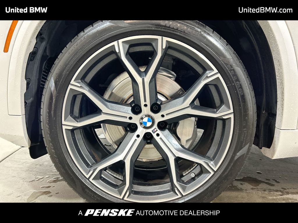 Thumbnail: 2023 BMW X5 - 10
