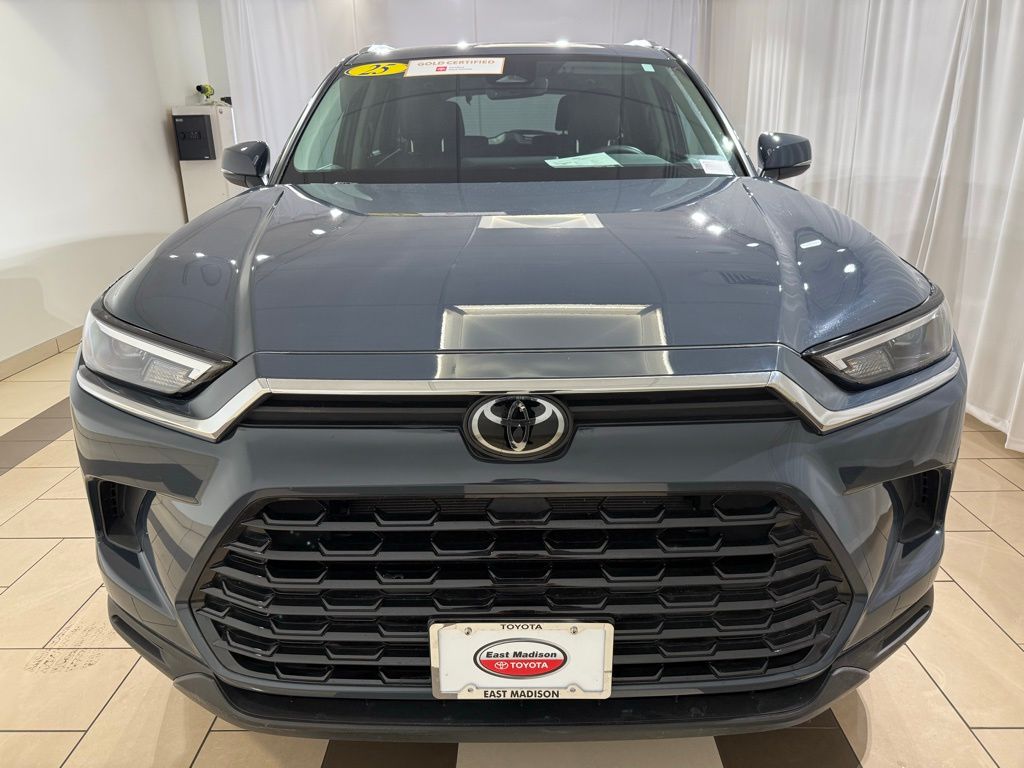 Thumbnail: 2025 Toyota Grand Highlander - 8