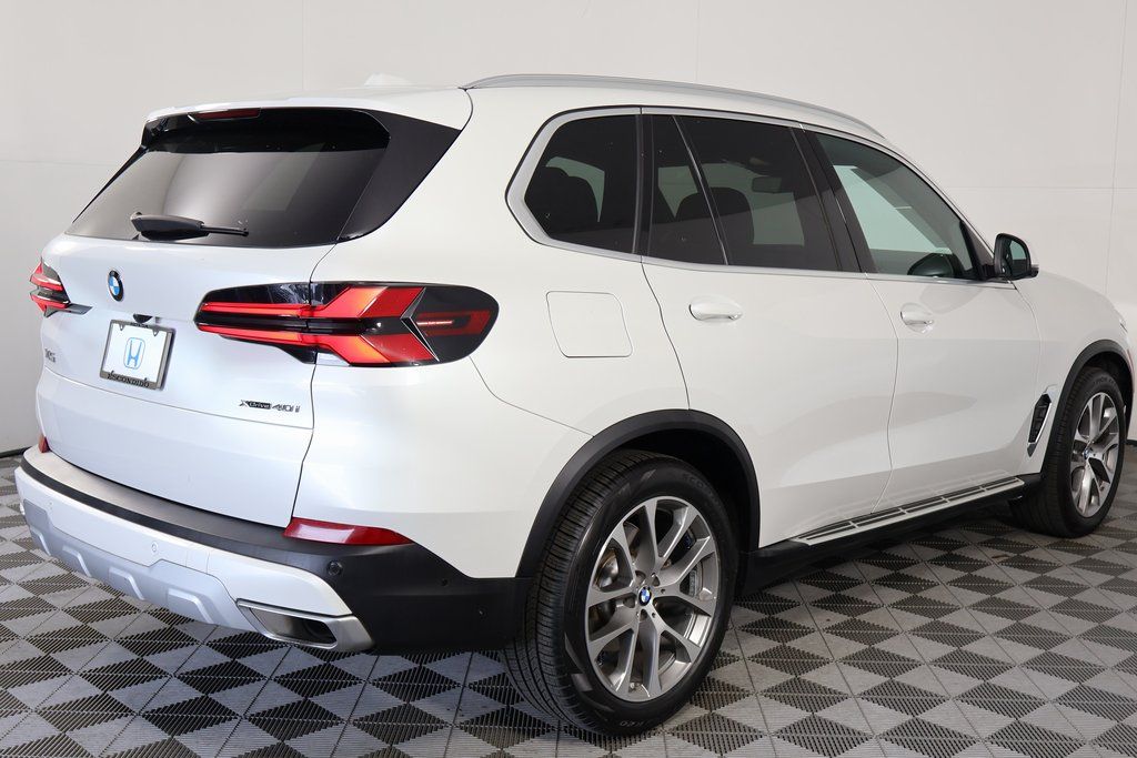 Thumbnail: 2024 BMW X5 - 4
