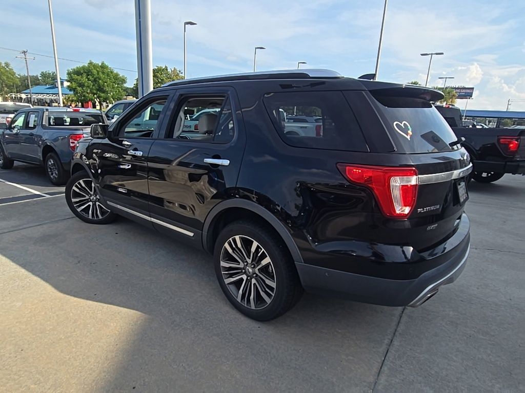 2017 Ford Explorer Platinum